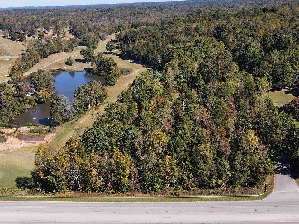 2nd image of Pinewood Rd