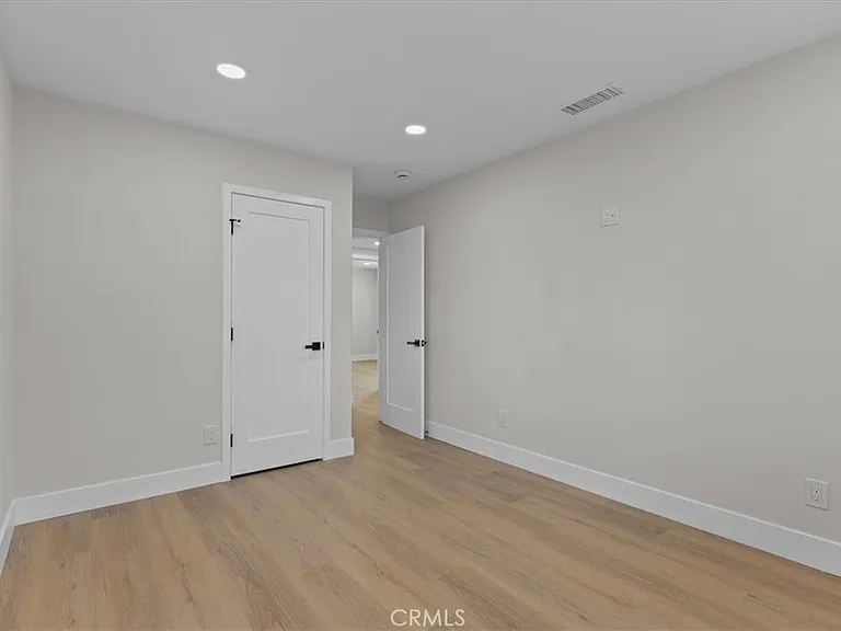 23217 Anza Ave — Photo 17