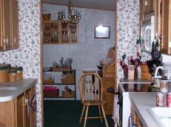 4th image of 11528 Karen Ln