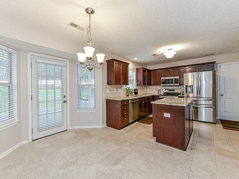 1411 Deer Spring Ct #1 — Photo 23
