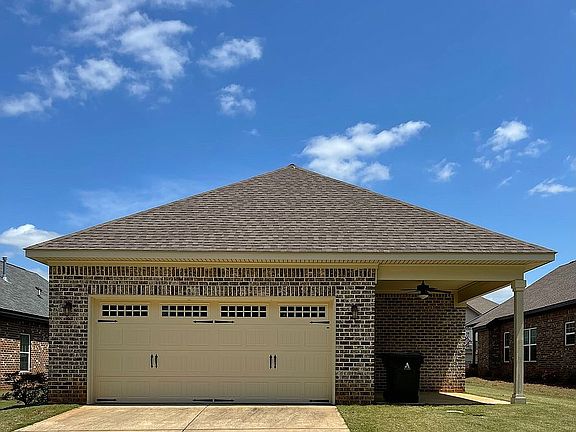 Double car garage & patio