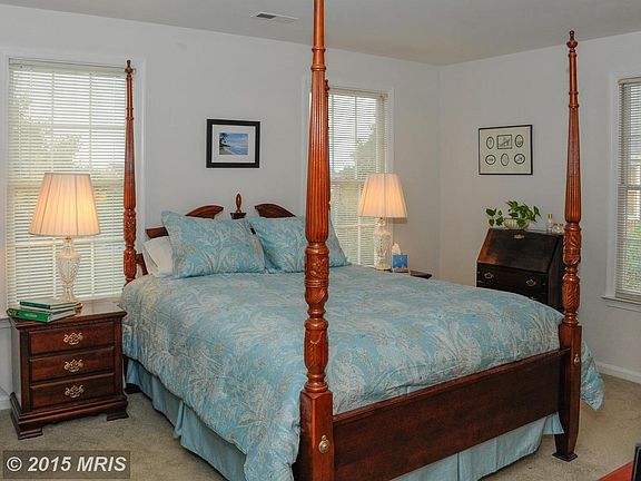 Bedroom (Master)