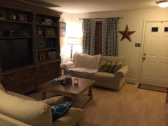 4th image of 6885 Chasewood Cir