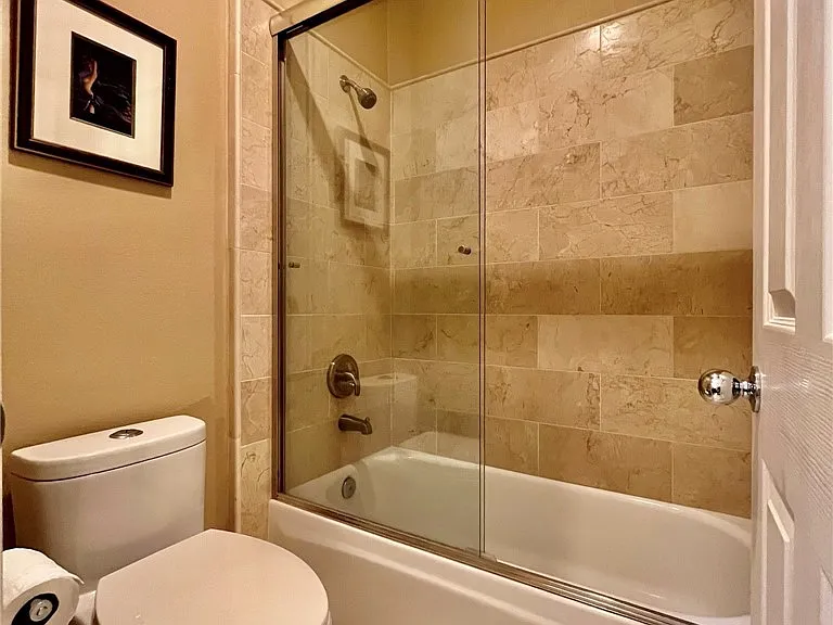 26465 La Traviata — Photo 29