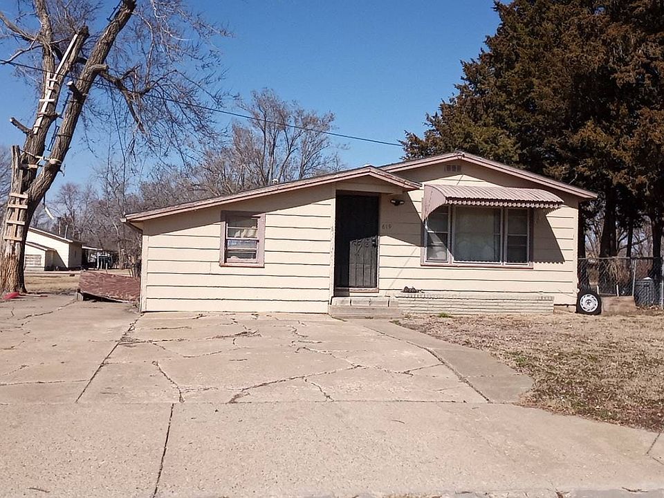 1st image of 619 Cottage Ave