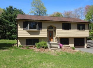 41 Westmeath Ln, Unionville, CT 06085