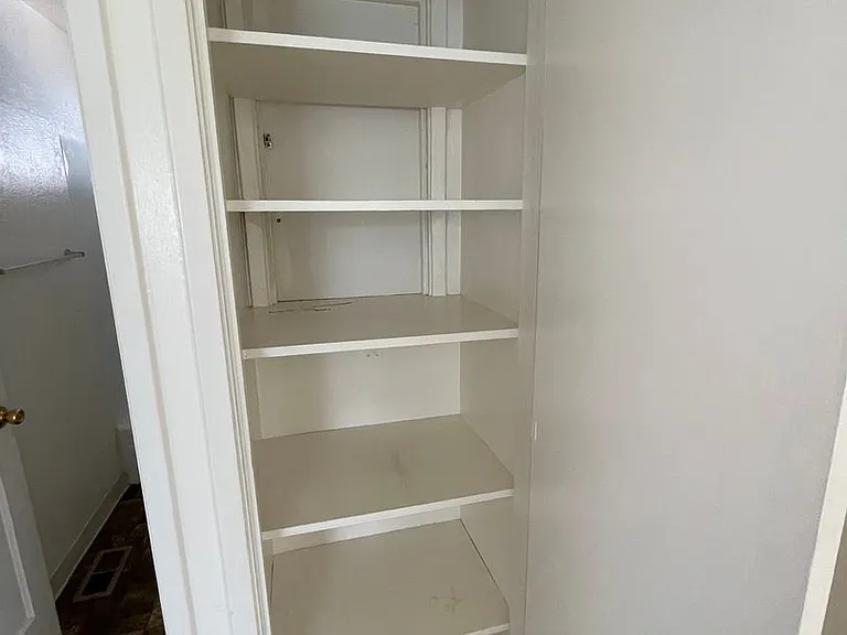 1019 W Lakeside Dr — Photo 19