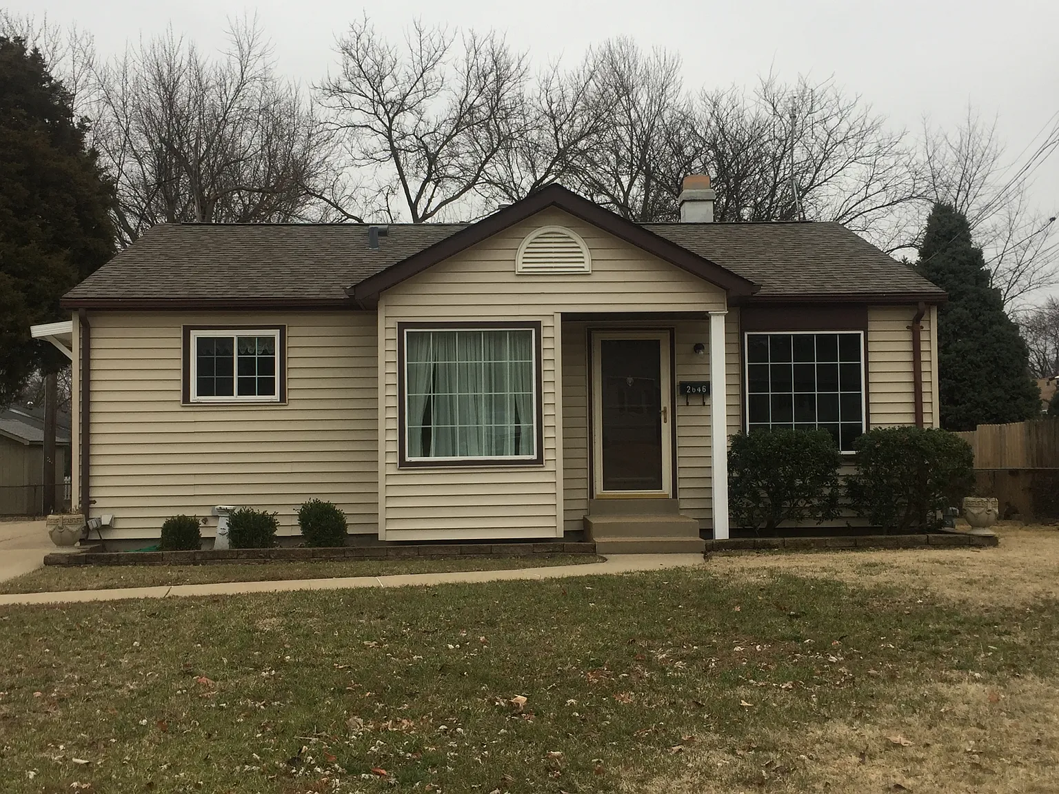 2646 Timberlake Dr photo 1