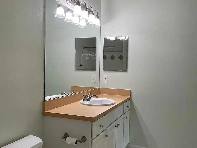 12824 Madison Pointe Cir #201 — Photo 25