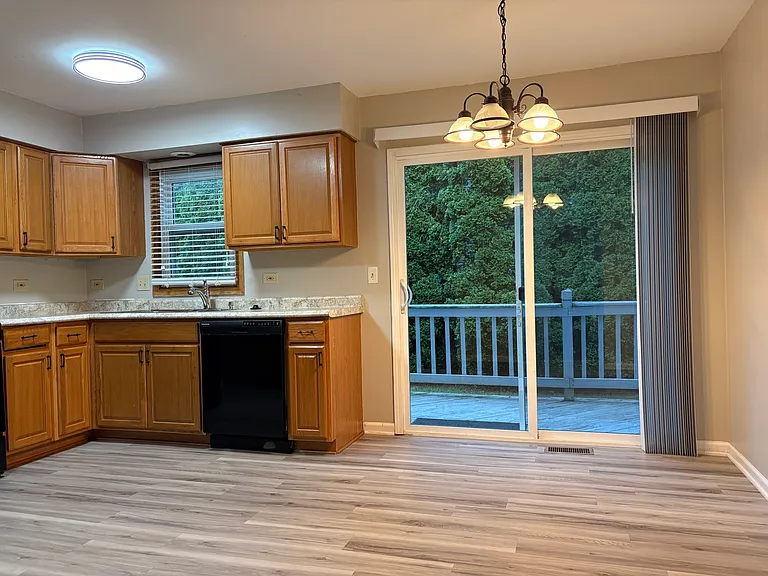 5431 Ebony Ct — Photo 3