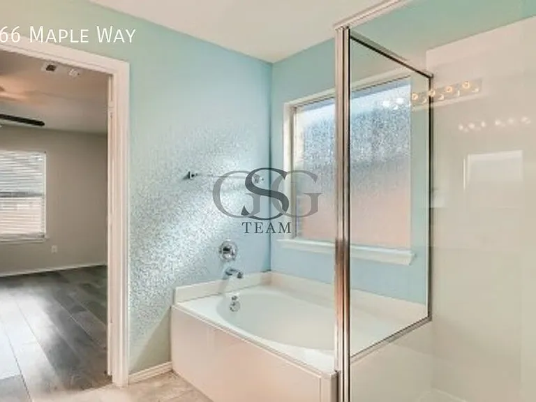 366 Maple Way — Photo 8