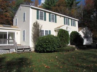 72 Serenitas Ln, Goffstown, NH 03045