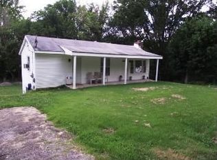 3533 Gracie Waggoner Rd, Festus, MO 63028