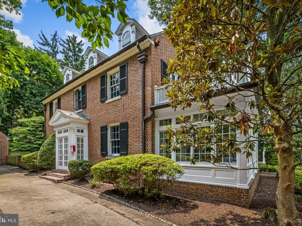 211 Chancery Rd, Baltimore, MD 21218