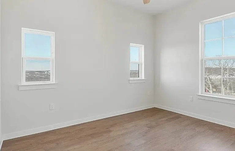 2900 Edwin Way #401 — Photo 13