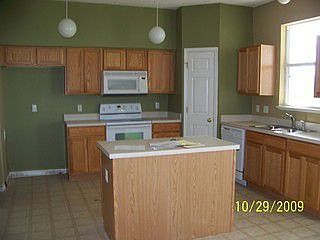2nd image of 4527 Four Lakes Dr