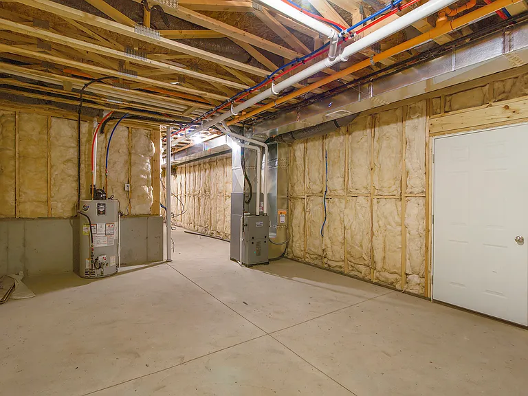 2629 Redwood Ave — Photo 22