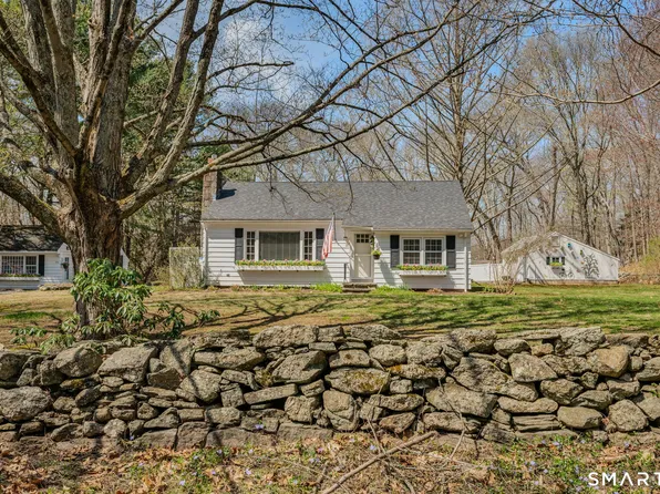 15 Brickyard Road, Clinton, CT 06413