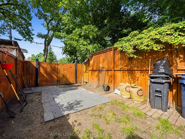 150 Elmer Ave — Photo 28