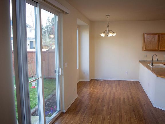 Sliding door