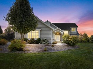 N9521 Beulah Meadows Rd, Mukwonago, WI 53149