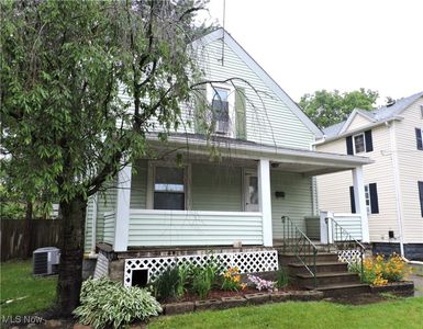 515 Dewey Ave, Elyria, OH, 44035