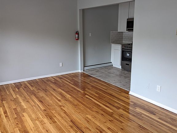 4th image of 257 Essex St #Street4a