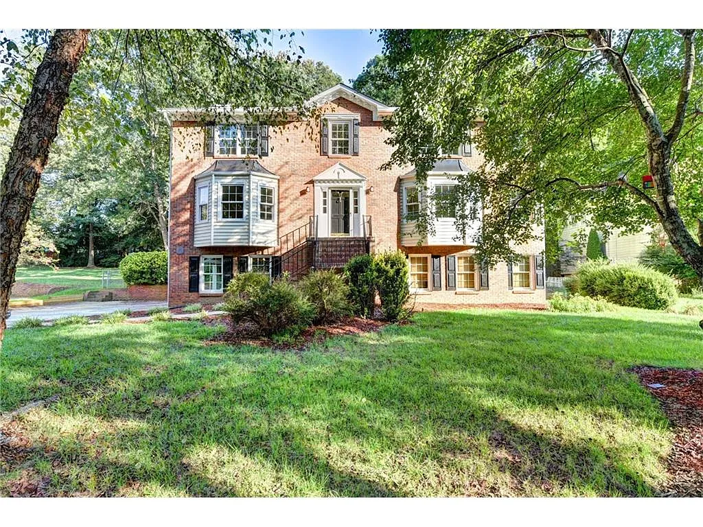 4630 Hadley Pl photo 1