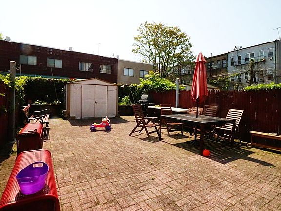 4th image of 342 Suydam St #1