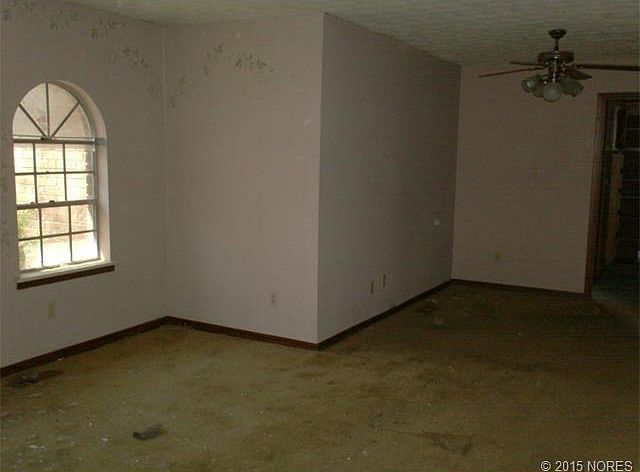 2nd image of 10317 E 25th Pl