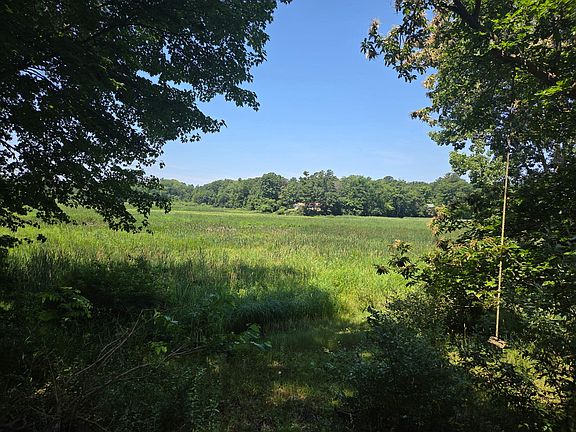 2nd image of 6695 S Brooks Rd