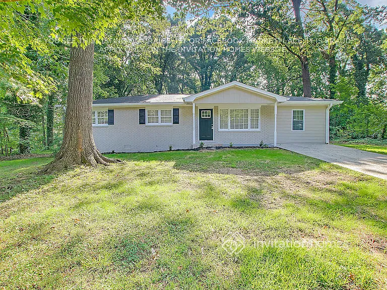7110 Carolyn Cir — Photo 2