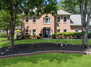 1668 Stony Creek Way SW, Lilburn, GA 30047