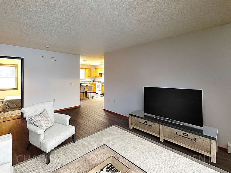 Pheasant View Apartments — Photo 32