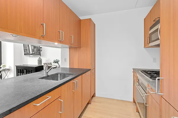 Rented by Douglas Elliman | media 9