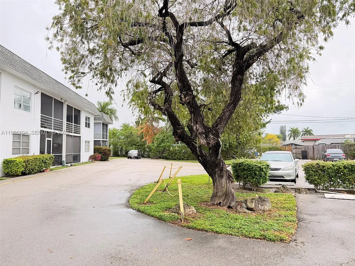 Building Photo - 6503 Winfield Blvd #111-D
