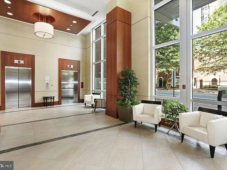 2050 Jamieson Ave #1109 — Photo 26