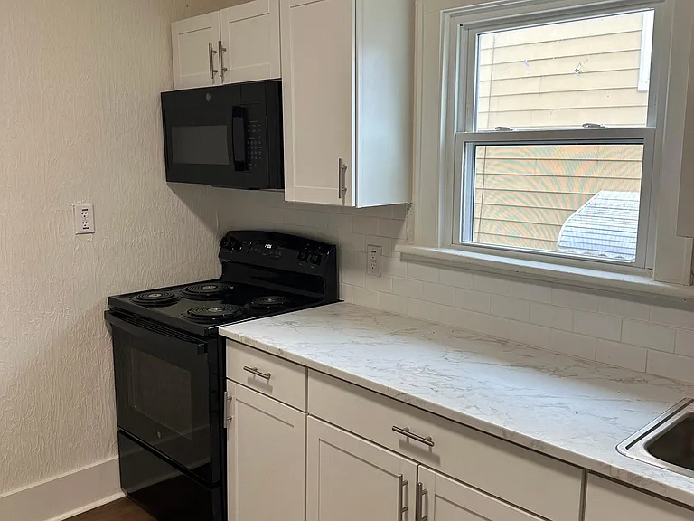 85 Alfaretta Ave — Photo 17