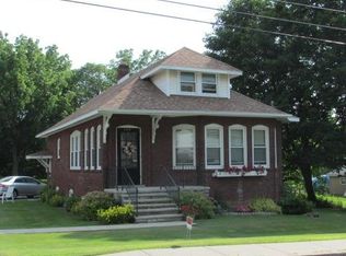 244 Moyer St, Canajoharie, NY 13317