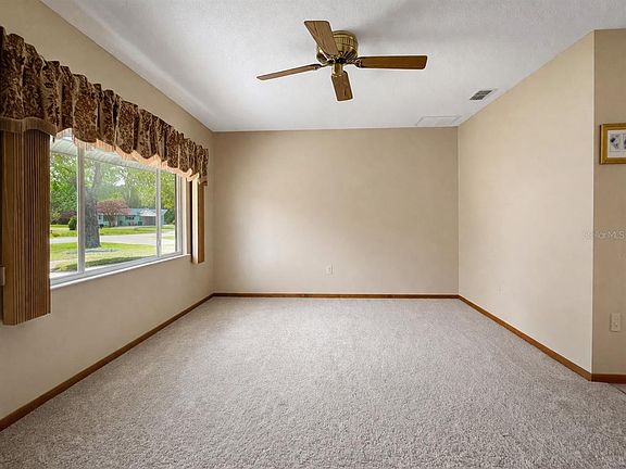 5th image of 11268 SW 75th Ter