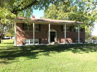 4707 Henwick Ln, Jefferson City, MO 65109
