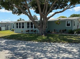 925 Westside Ridge Blvd, Auburndale, FL 33823