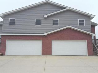 6457 Kinzie Ave, Racine, WI 53406