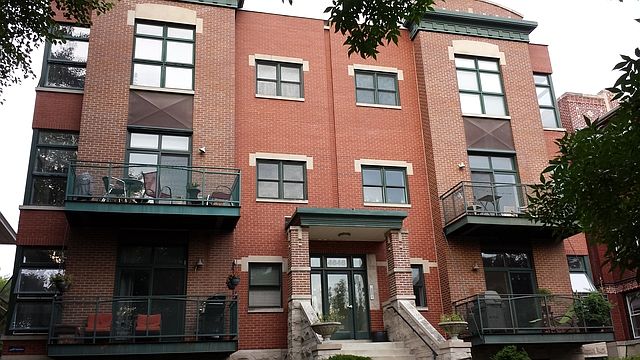 1st image of 4646 N Beacon St APT G04