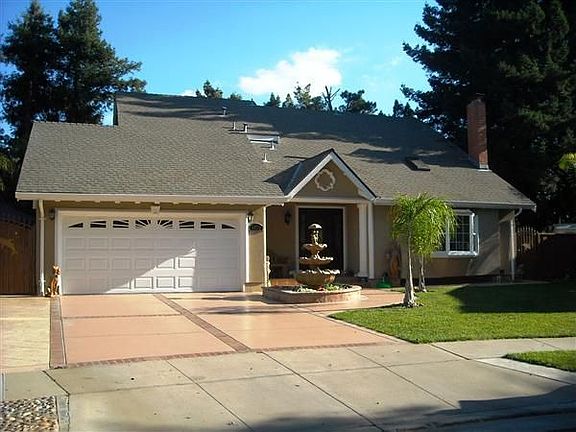 2nd image of 4090 Lawther Ct