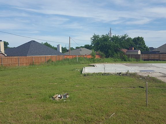 2nd image of 2130 Trishia Ln