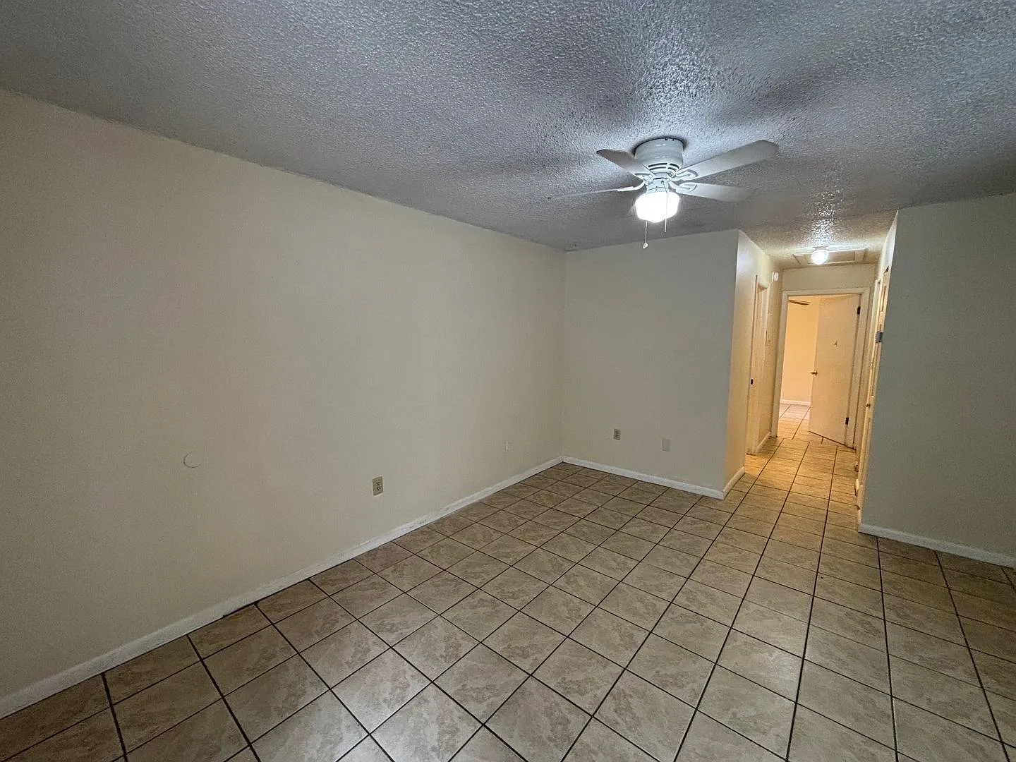 Rojas 904 — Photo 3