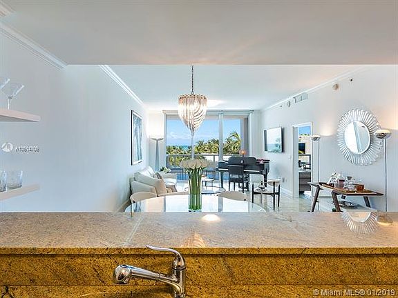 5th image of 50 S Pointe Dr 603