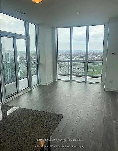 4633 Glen Erin Dr #Penthouse 09 — Photo 9
