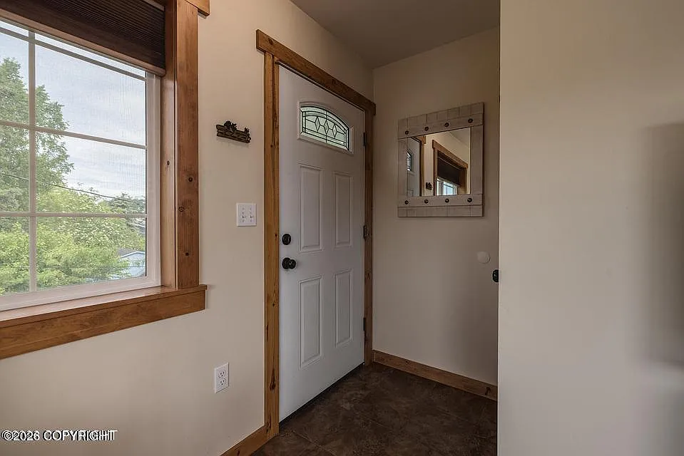 2 bed, 1.0 bath, 576 sqft, $1,850 — Photo 2